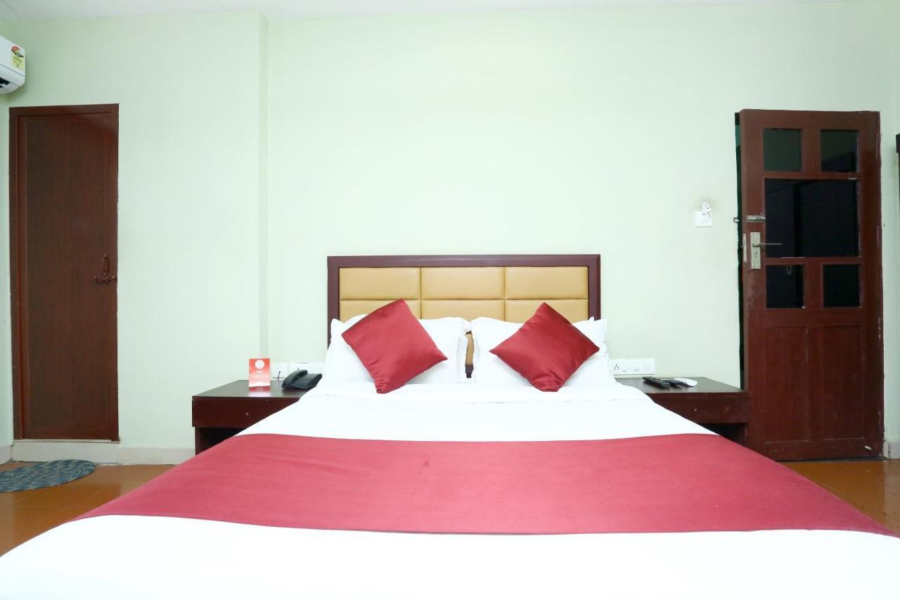 Oyo 15190 Select Residency Hotel โคชิโคด ภายนอก รูปภาพ